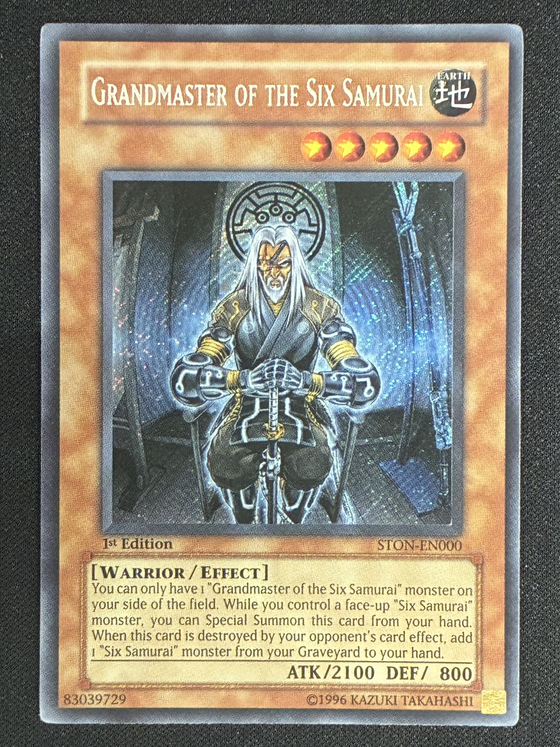 六武衆の師範/Grandmaster of the Six Samurai　1st Edition【シークレット】[STON-EN000]〔状態B〕